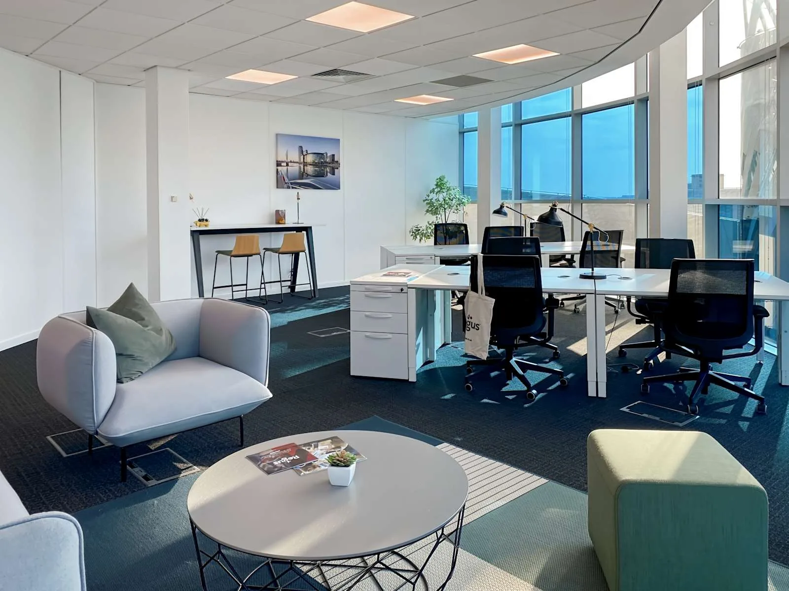 Regus MANCHESTER, Digital World Centre, Open space, Manchester