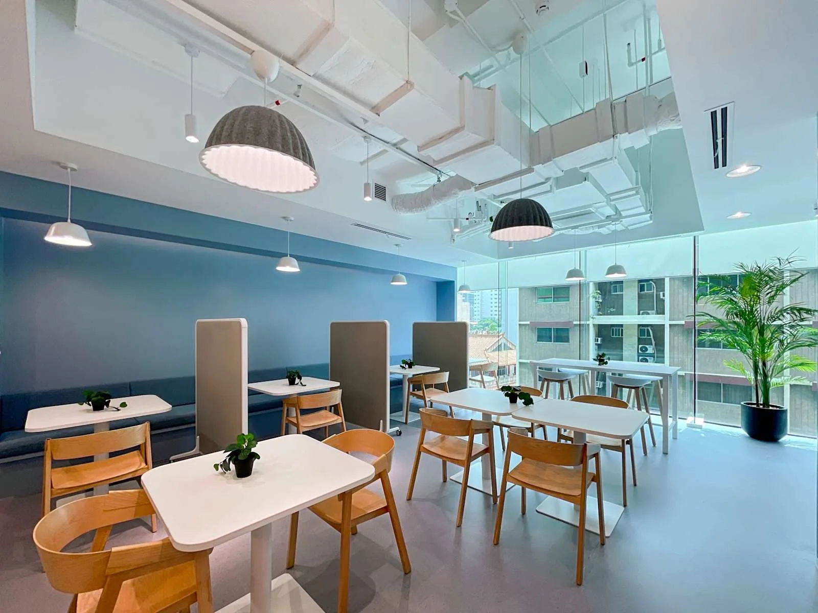 Regus Manila, Adriatico Square, Cafeteria, Manila
