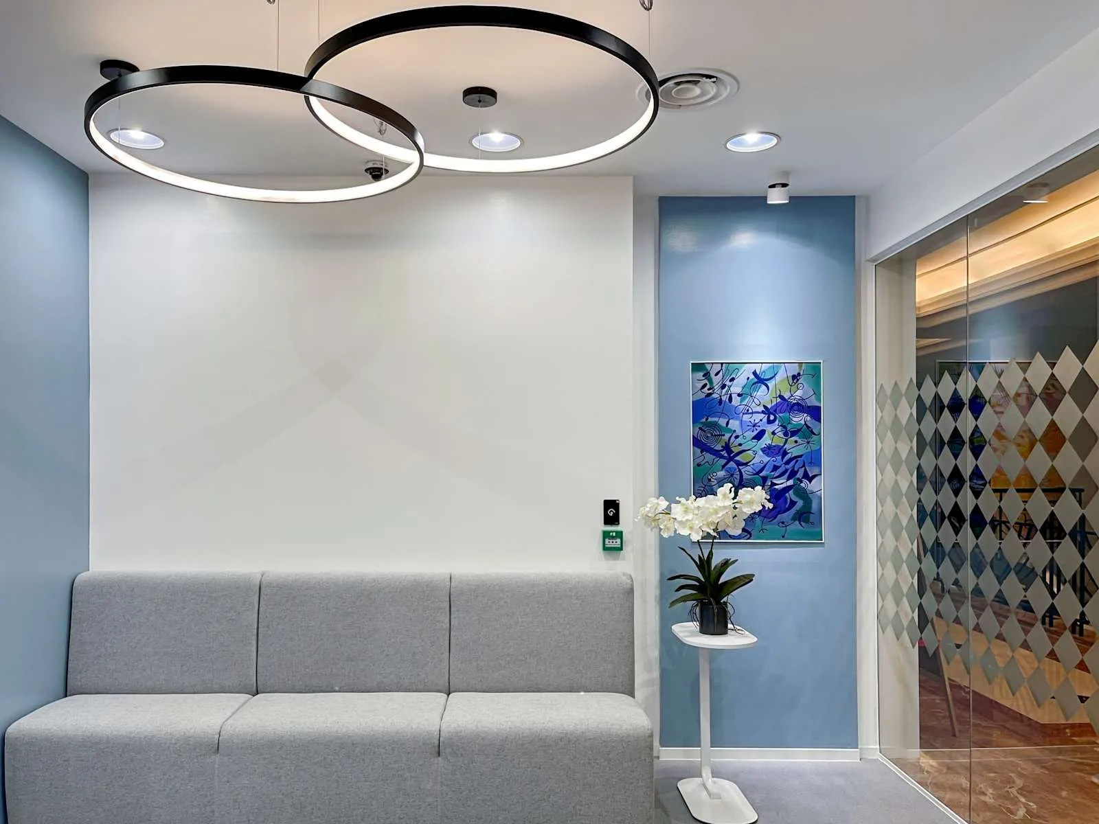 Regus Manila, Adriatico Square, Lounge, Manila