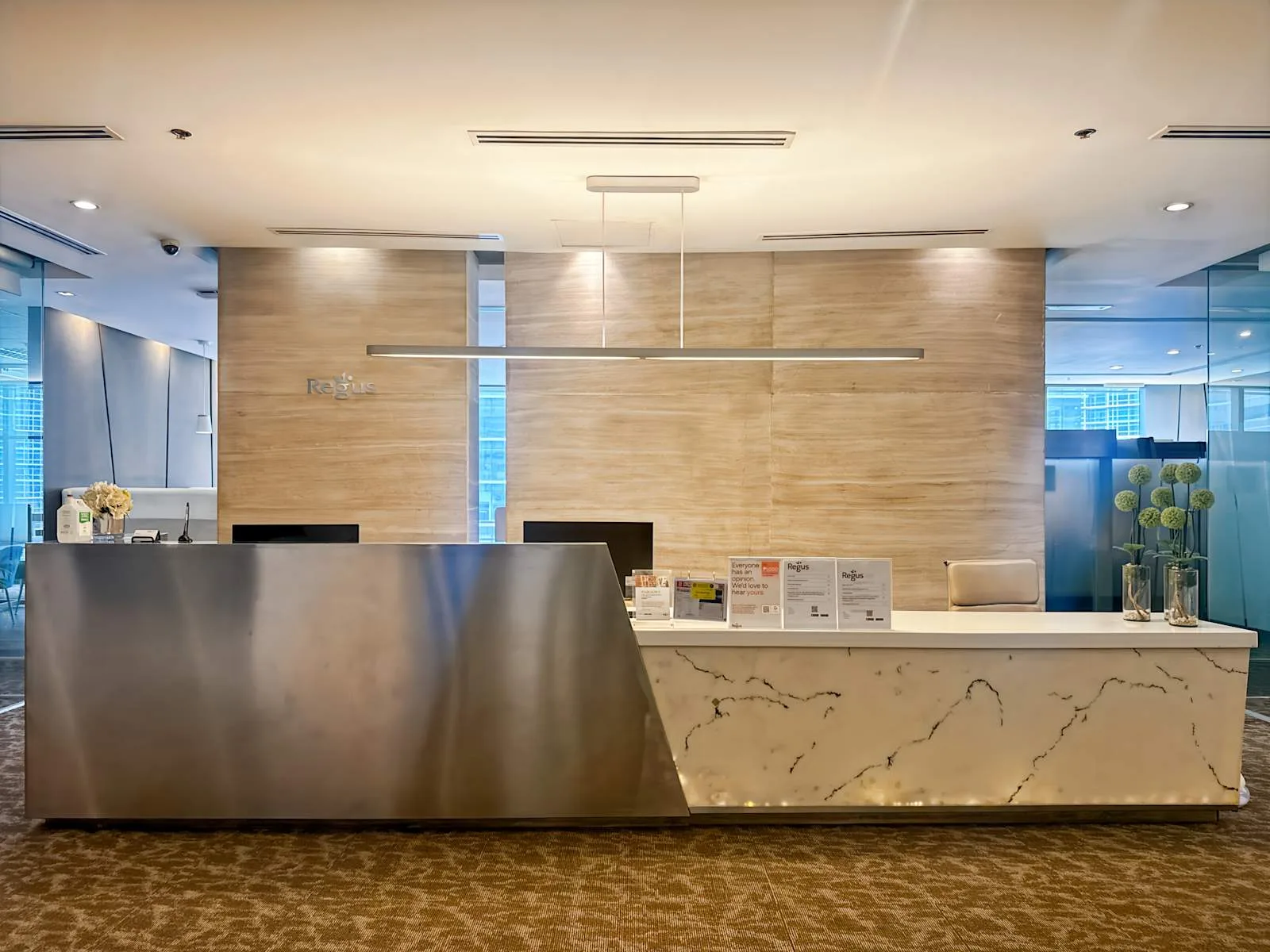Regus MANILA, Net Lima Global City, Reception, Taguig
