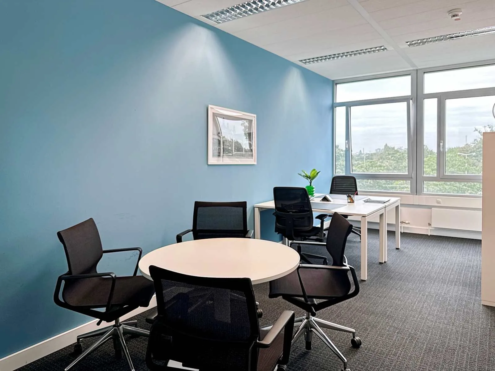 Regus MANNHEIM, Theodor-Heuss-Anlage, Private office, 4 desks, Mannheim