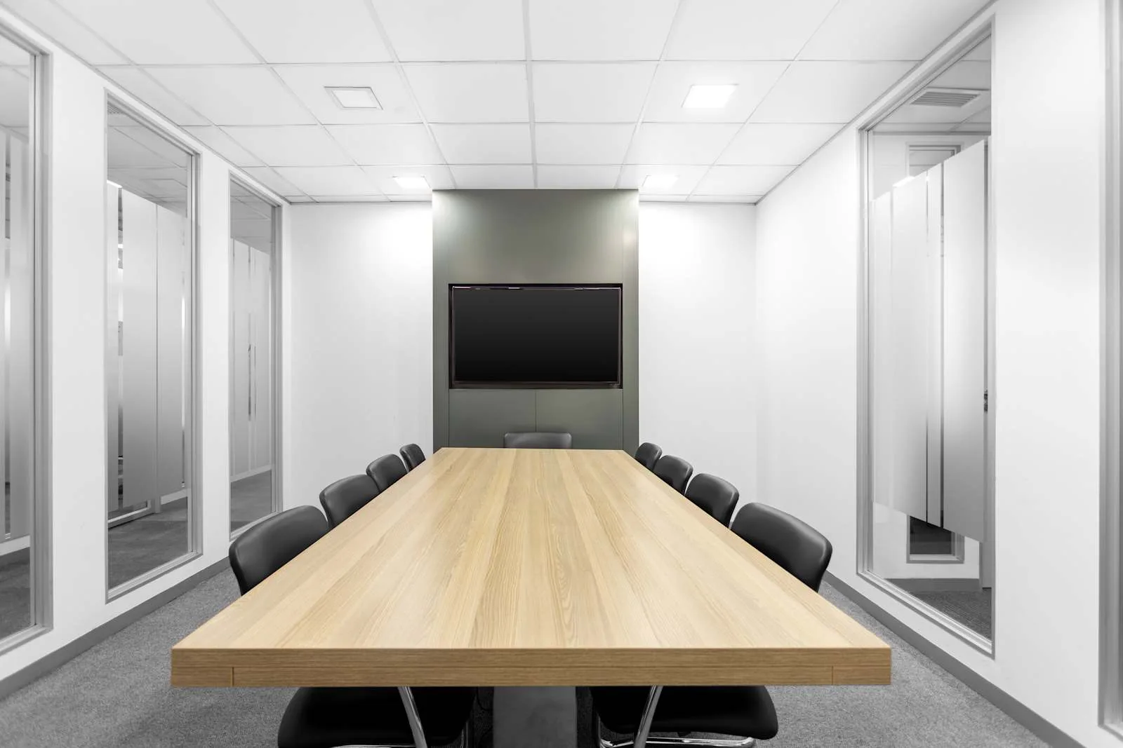 Regus MAPUTO, Millennium Park, Meeting room for 13 people, Maputo
