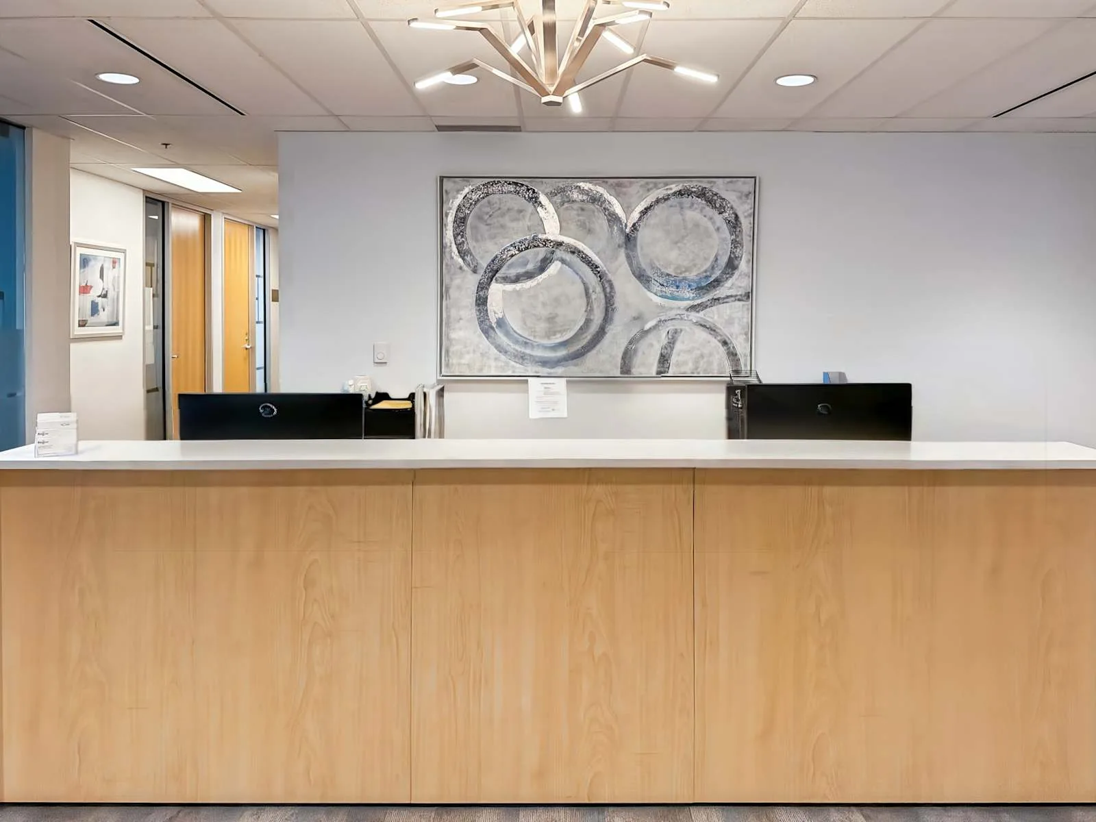 Regus MB, Winnipeg – 201 Portage Avenue, Réception, Winnipeg, MB