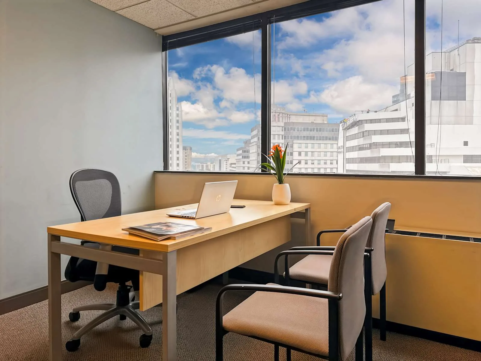 Regus MD, Bethesda - Bethesda Metro, Private office, 1 desk, Bethesda, MD