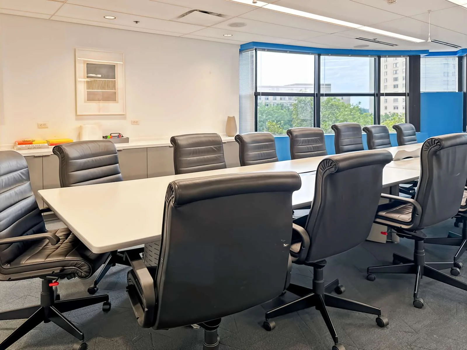 Regus MD, Bethesda - Wisconsin Ave, Meeting room for 14 people, Bethesda, MD