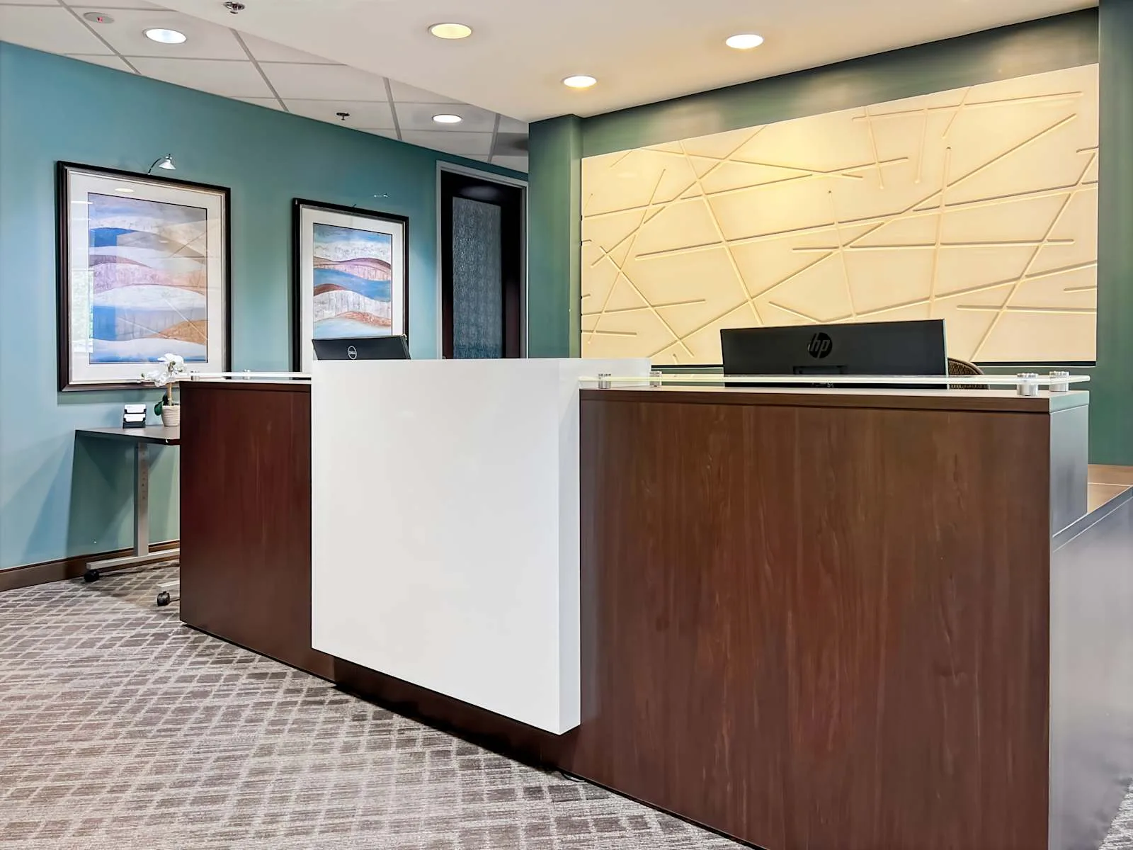 Regus MD, Hunt Valley - International Circle, Reception, Hunt Valley, MD