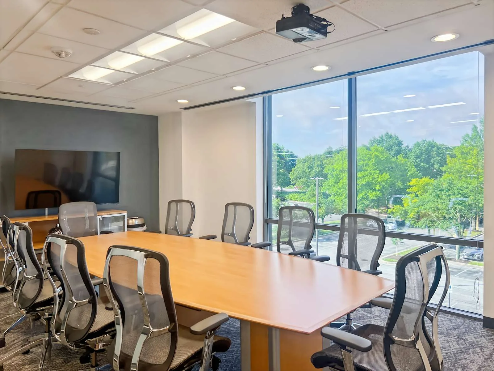 Regus MD, Pikesville - Woodholme Center, Meeting room for 10 people, Pikesville, MD