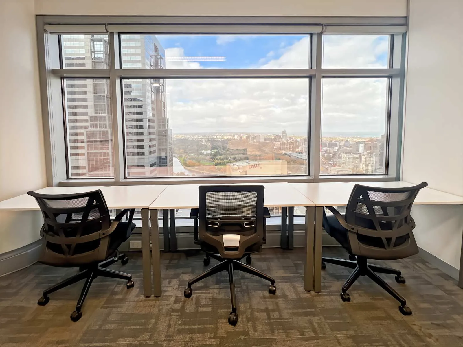 Regus MELBOURNE, 120 Collins Street, Private office, 3 desks, Melbourne, VIC