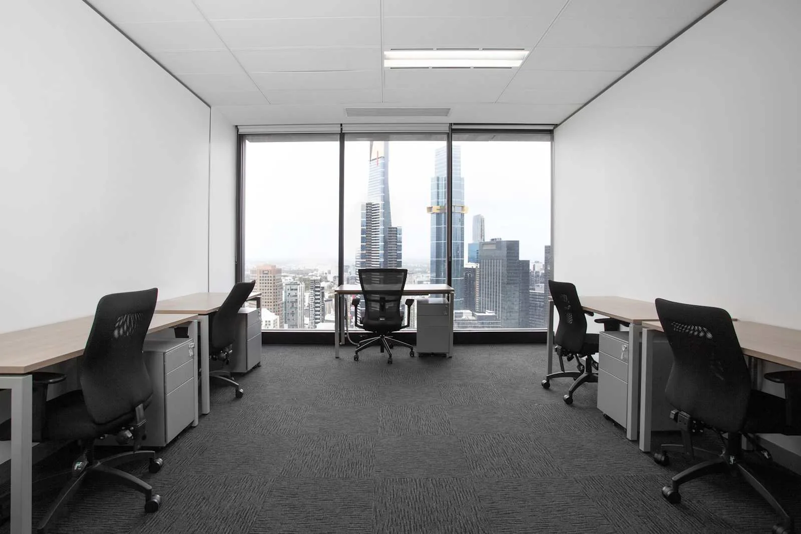 Regus MELBOURNE, 367 Collins Street, Private office, 5 desks, Melbourne, VIC