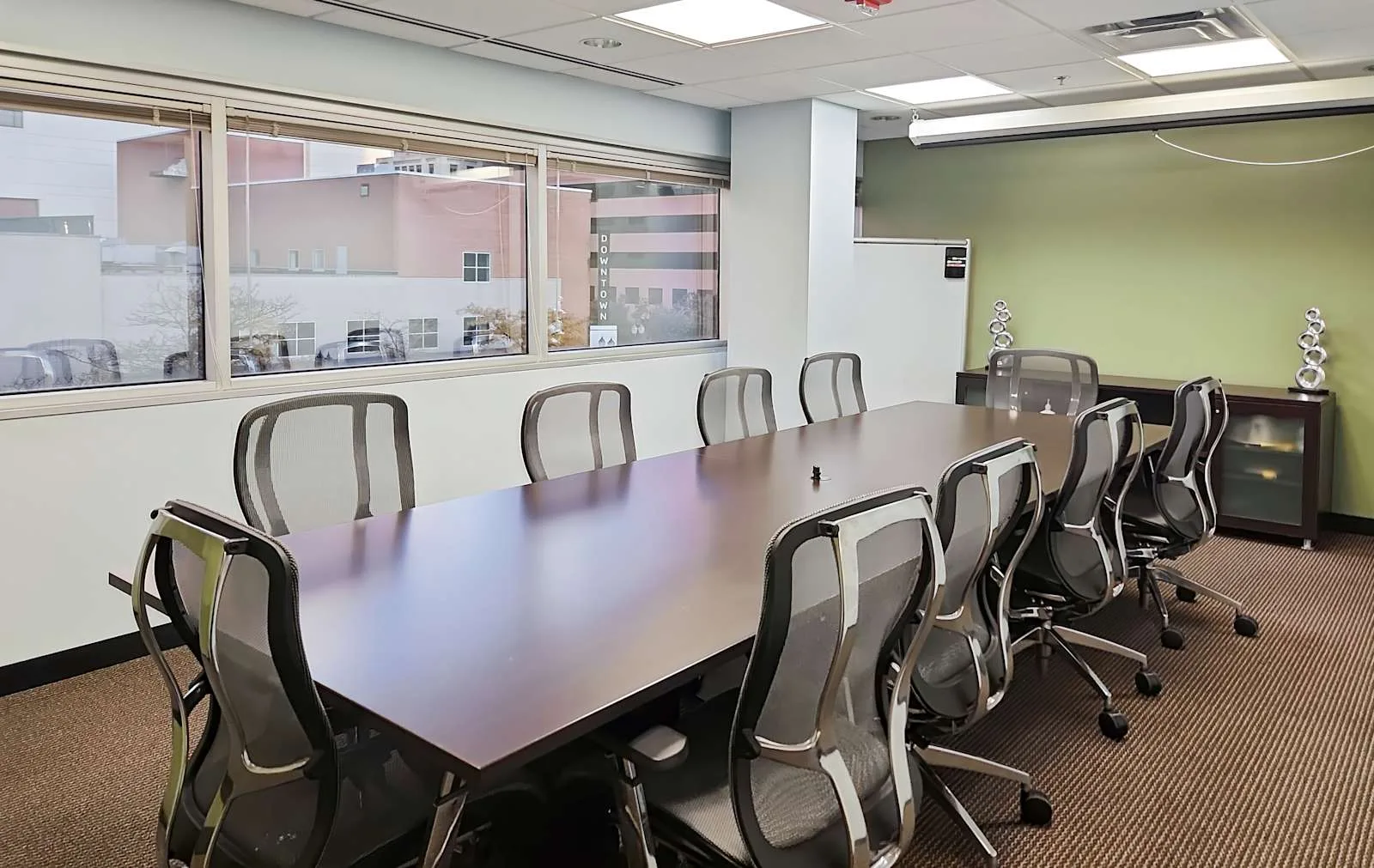 Regus MI, Lansing - One Michigan Avenue, Meeting room for 10 people, Lansing, MI