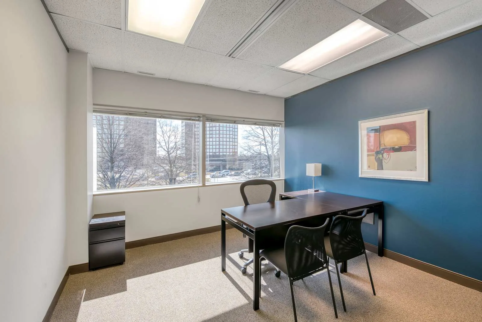 Regus MI, Troy - Troy Liberty Center, Private office, 1 desk, Troy, MI