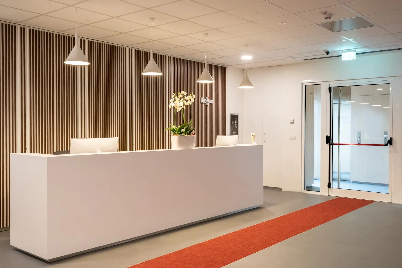 Regus MILAN, Bisceglie, Reception, Milan