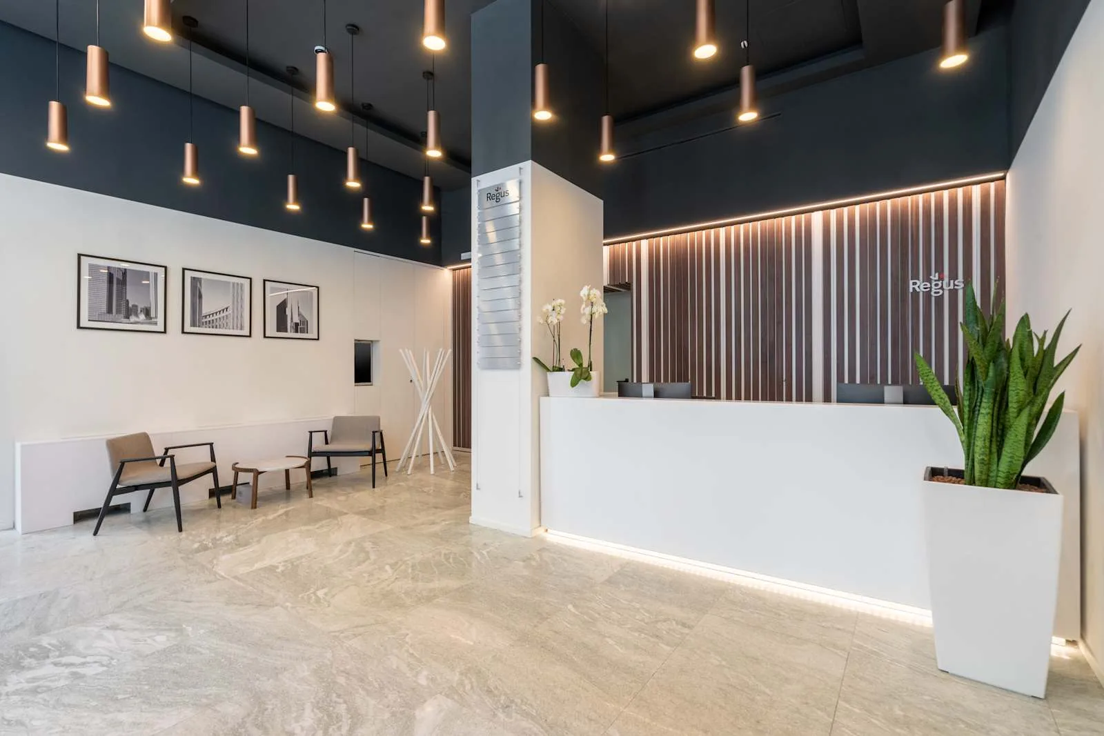 Regus Milan Broletto, Reception, Milan