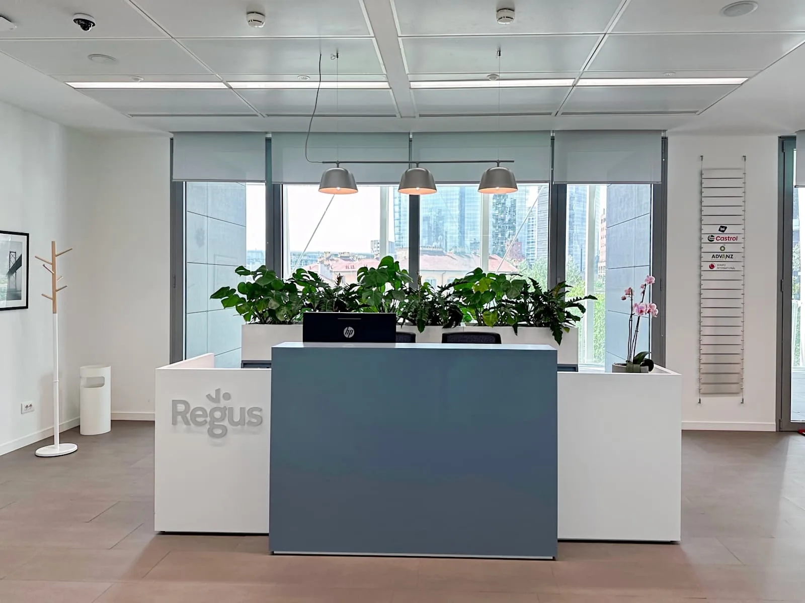 Regus Milan, De Castillia, Reception, Milan