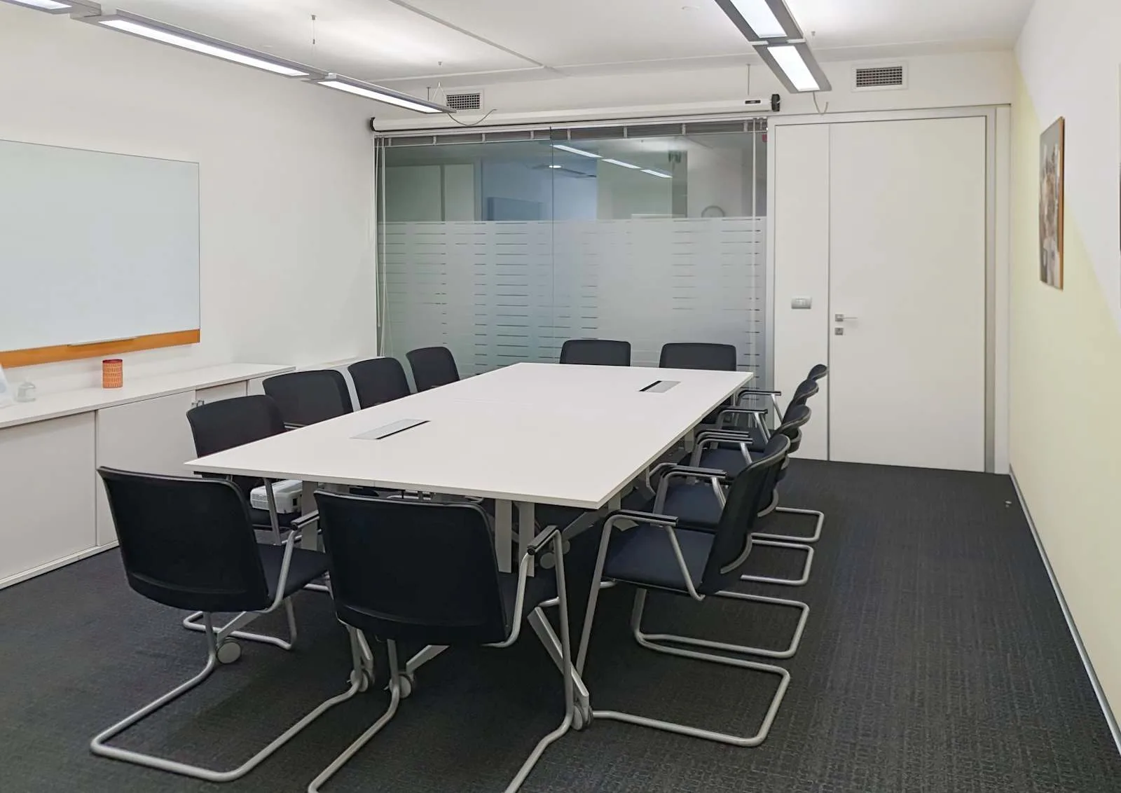 Regus MILAN, Milanofiori, Sala riunioni da 14 persone, Assago