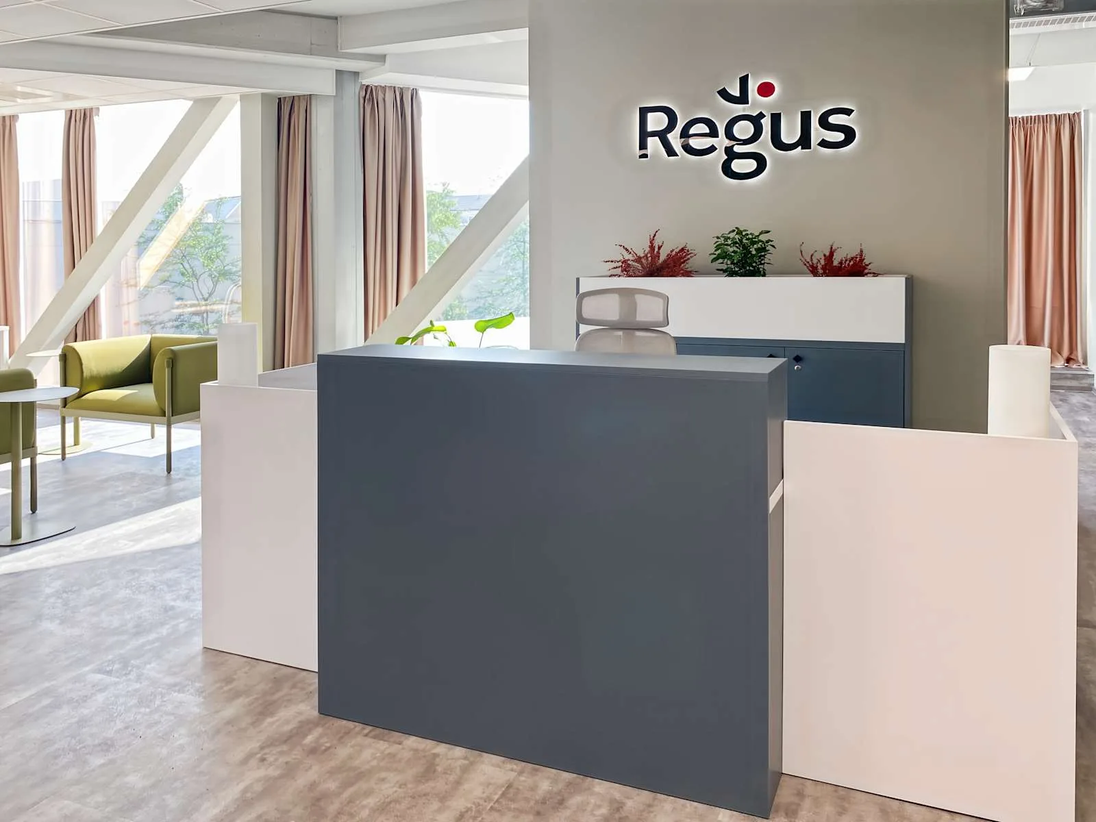 Regus Miskolc, Macropolis, Recepció, Miskolc