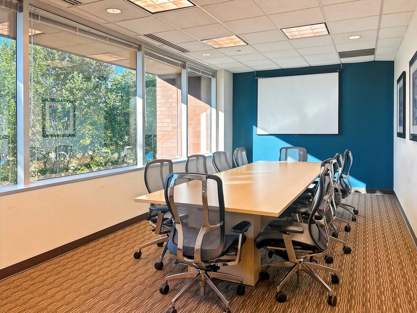 Regus MN, Eden Prairie - Crosstown Corporate, Meeting room for 10 people, Eden Prairie, MN