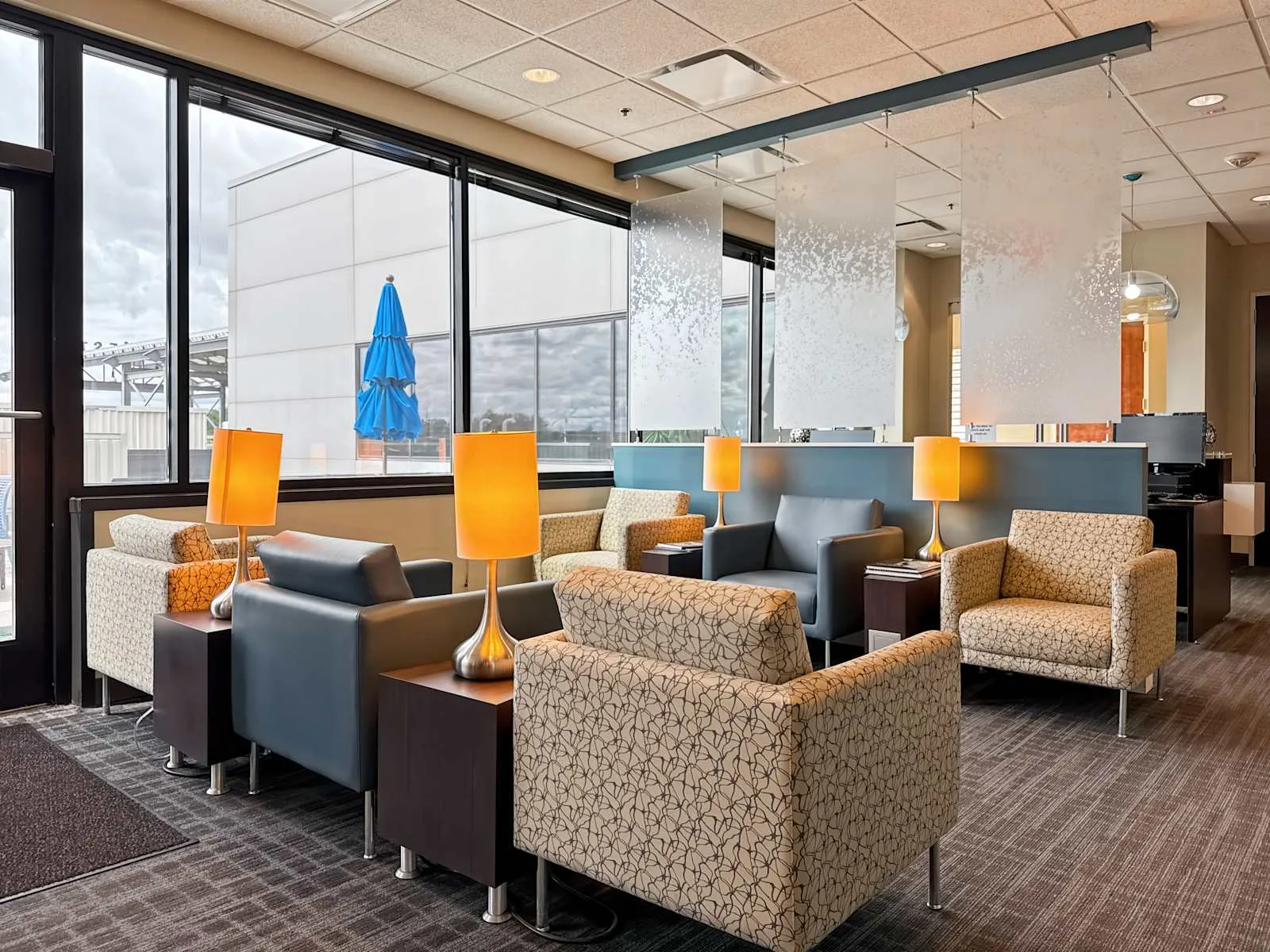 Regus MN, St. Louis Park - West End, Lounge, St. Louis Park, MN