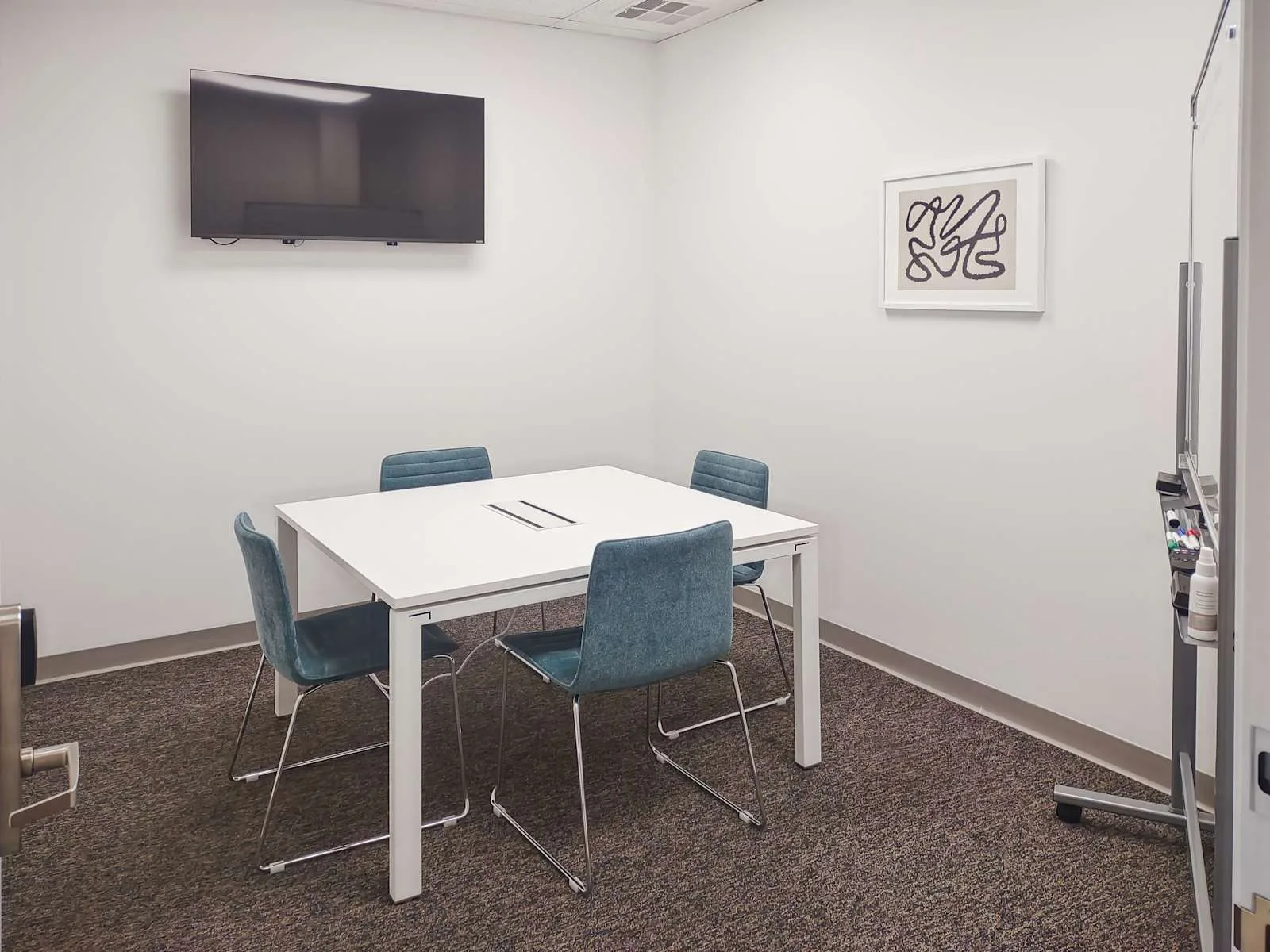 Regus MO, Branson - W. Hwy 76, Meeting room for 4 people, Branson, MO