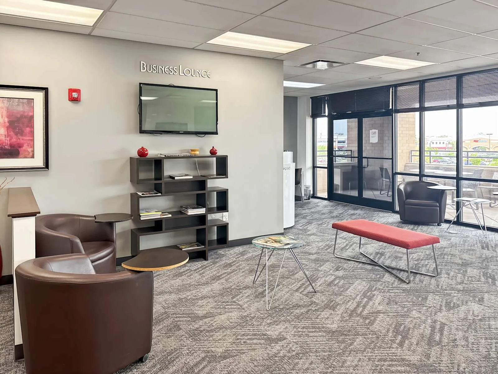 Regus MO, Columbia - Columbia Center on Stadium, Lounge, Columbia, MO