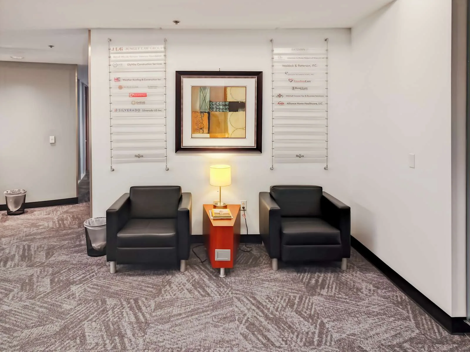 Regus MO, Kansas City - Crown, Reception, Kansas City, MO
