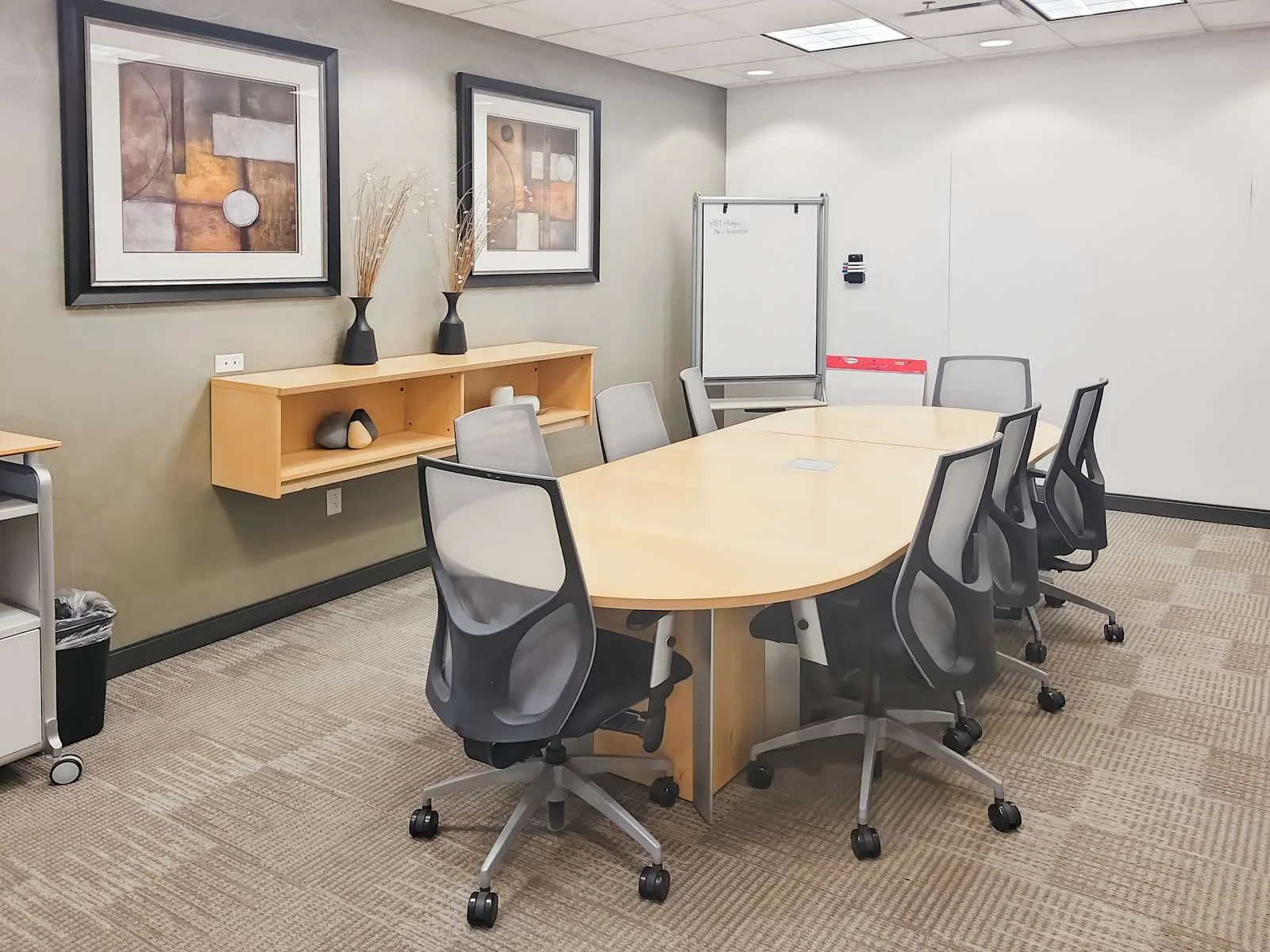 Regus MO, Kansas City - Zona Rosa, Meeting room for 8 people, Kansas City, MO