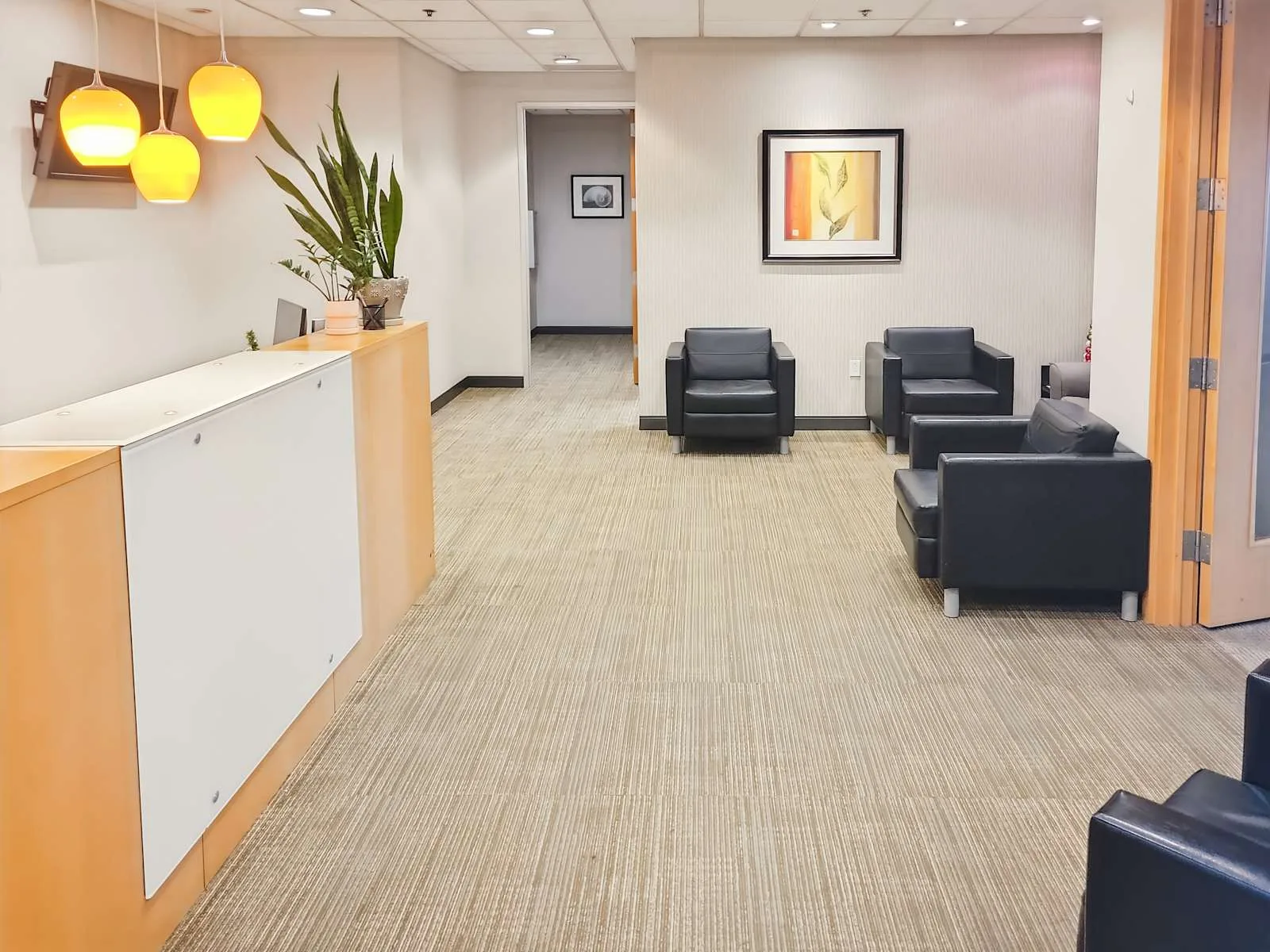 Regus MO, Kansas City - Zona Rosa, Reception, Kansas City, MO