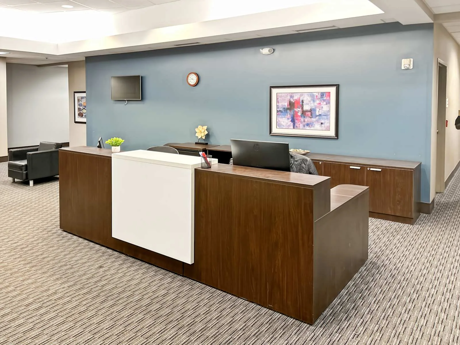 Regus MO, Lee's Summit - Business Exchange Building, Reception, Lee's Summit, MO