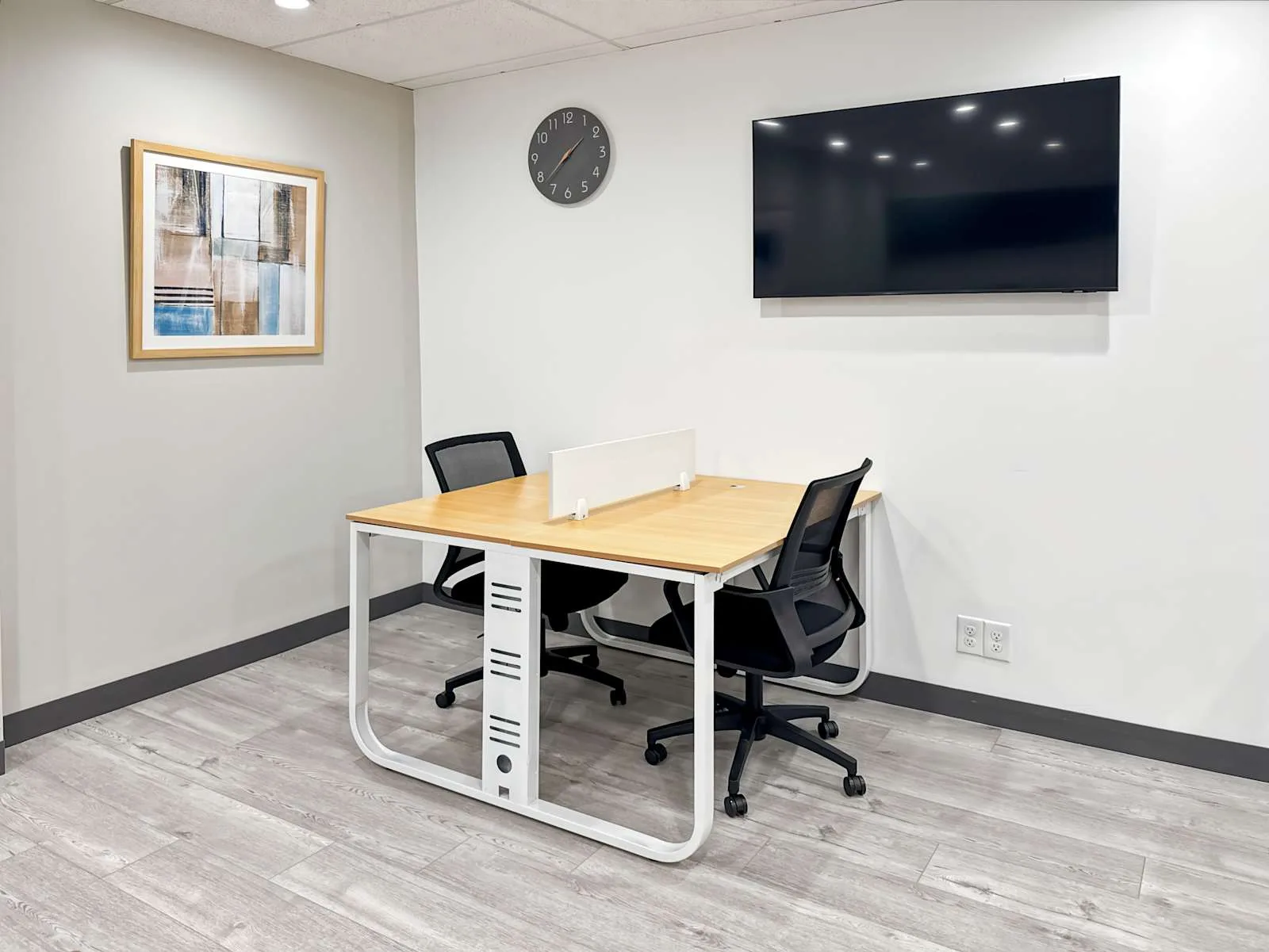 Regus MO, St. Louis - Cedar Plaza, Private office, 2 desks, St. Louis, MO