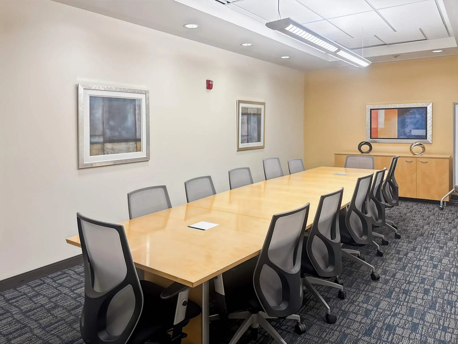 Regus MO, St. Louis - Chesterfield, Meeting room for 12 people, Chesterfield, MO