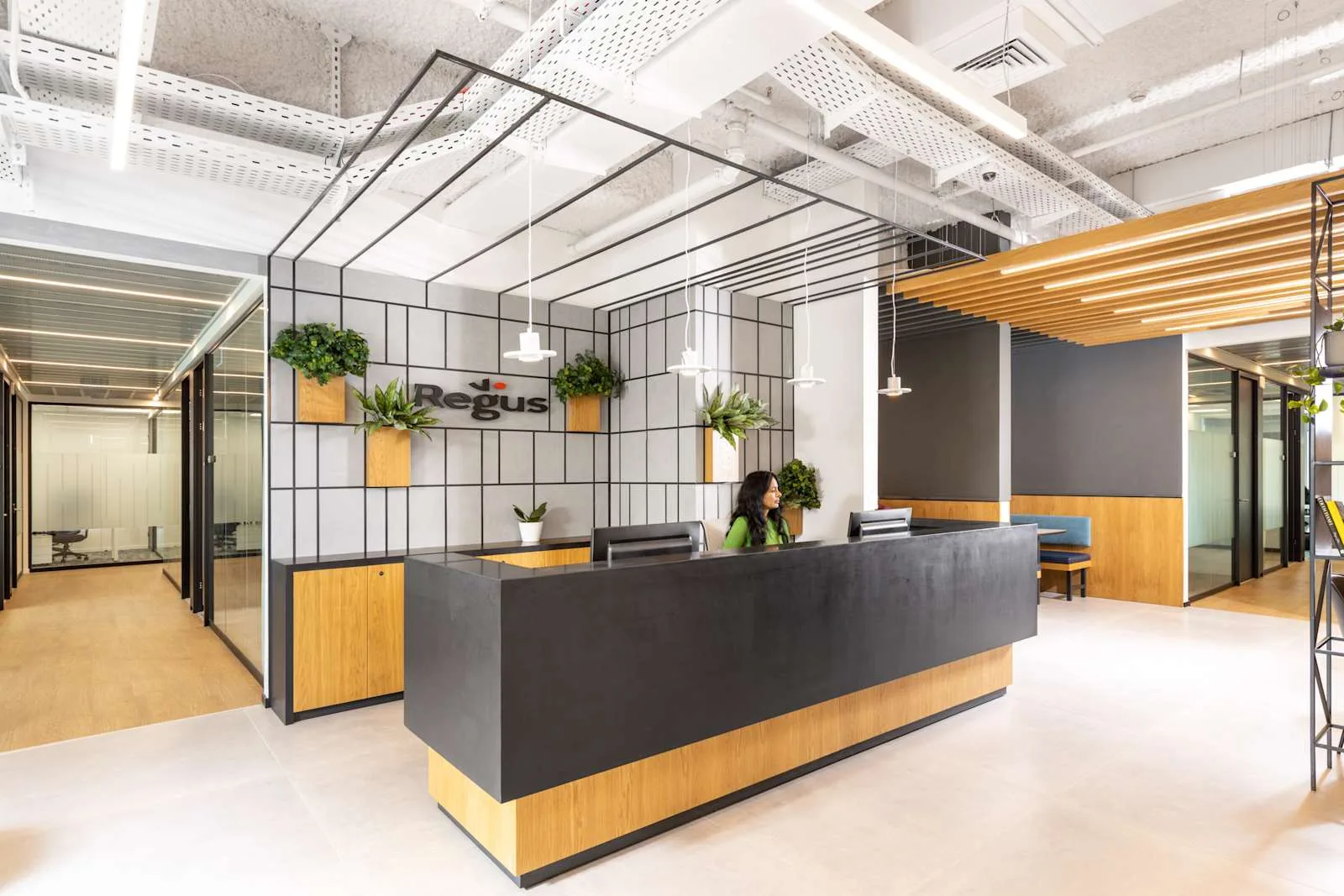 Regus Modi'in, Dam HaMacbim Street, Reception, Modi'in-Maccabim-Re'ut