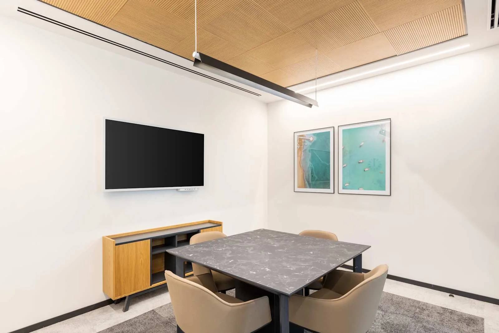 Regus Modi'in, Dam HaMacbim Street, Meeting room for 4 people, Modi'in-Maccabim-Re'ut
