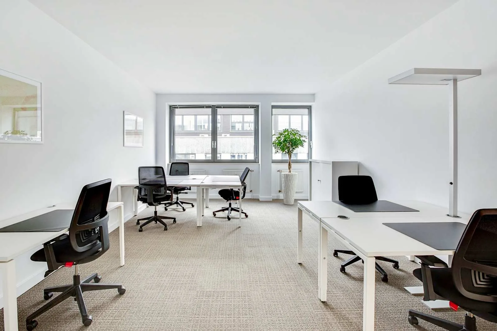 Regus MOENCHENGLADBACH, Bismarckstraße, Private office, 7 desks, Mönchengladbach