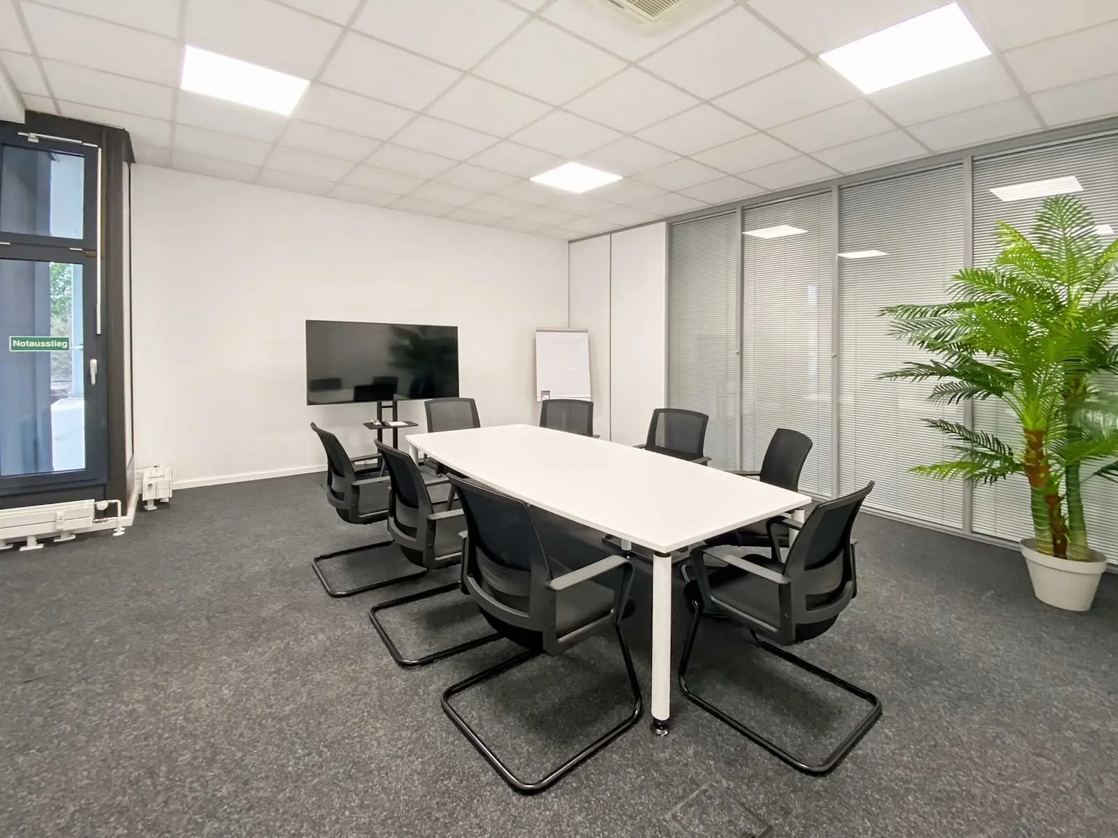 Regus MONHEIM AM RHEIN, Monheim City, Besprechungsraum für 8 Personen, Monheim am Rhein
