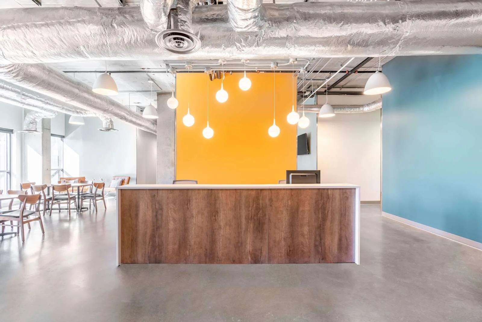 Regus MT, Bozeman - Downtown Bozeman, Reception, Bozeman, MT