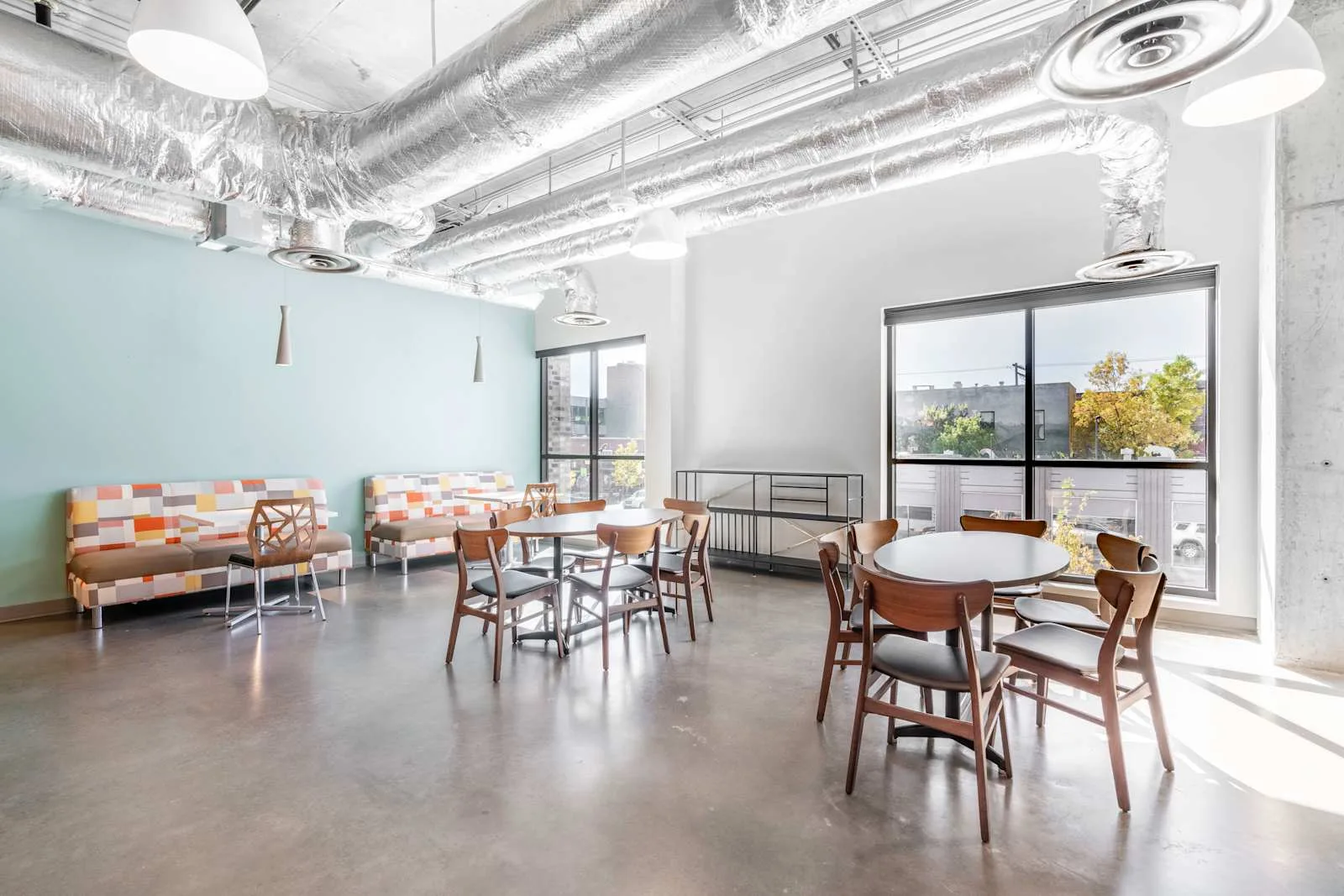 Regus MT, Bozeman - Downtown Bozeman, Cafeteria, Bozeman, MT