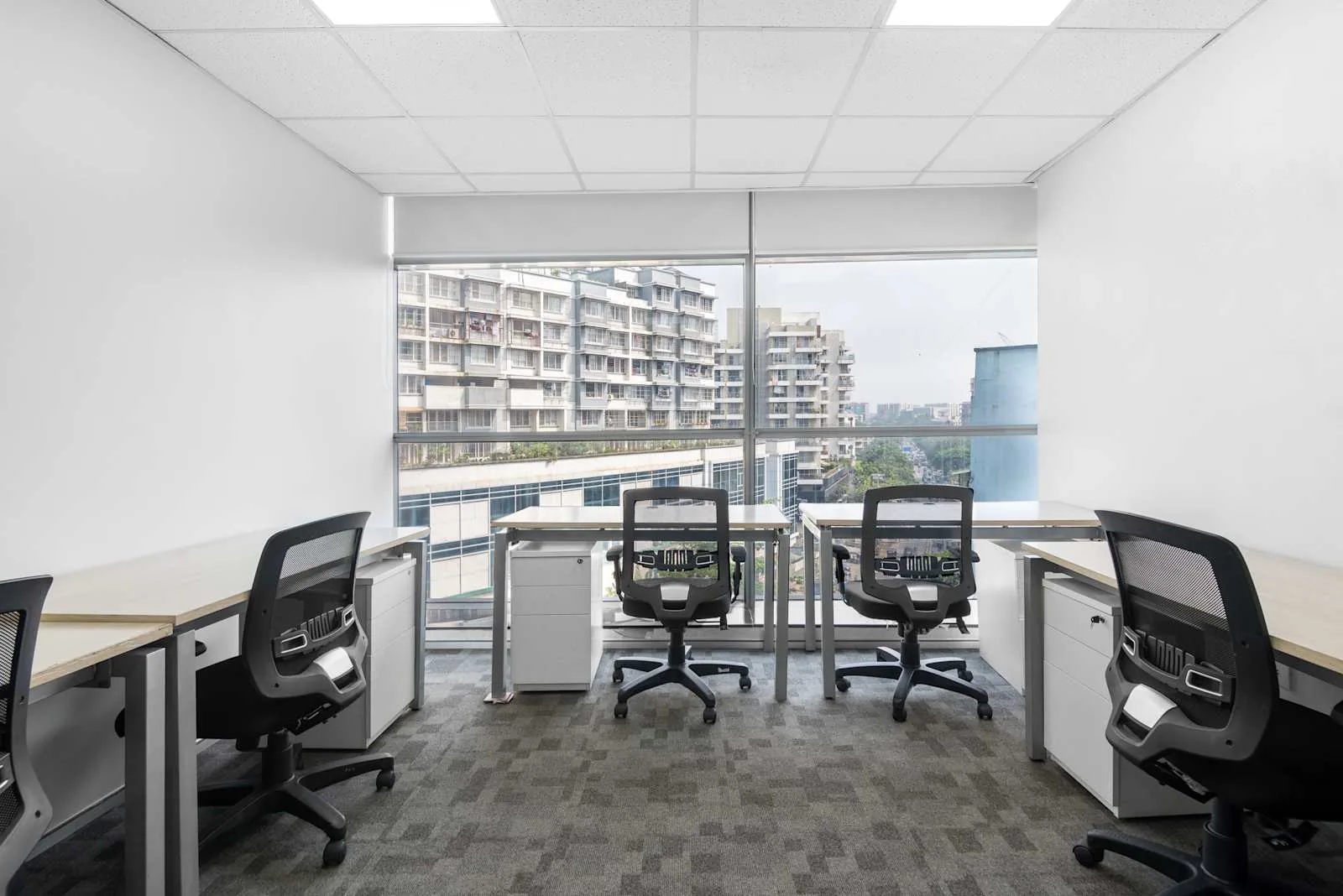 Regus MUMBAI, Kaledonia - Andheri, Private office, 5 desks, Mumbai