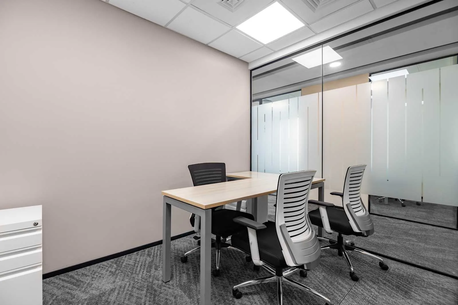 Regus Mumbai, Platina 11F-BKC, Private office, 1 desk, Mumbai