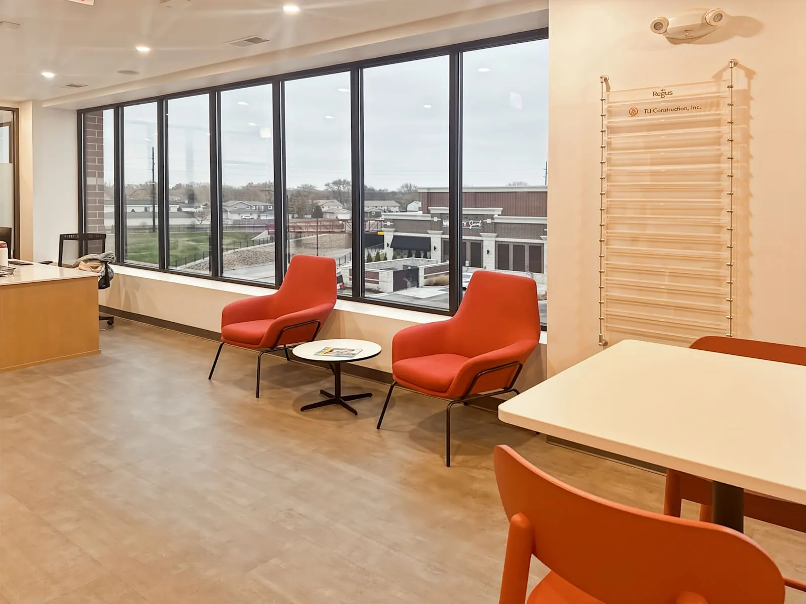 Regus IN, Munster - N Centennial Dr, Lounge, Munster, IN