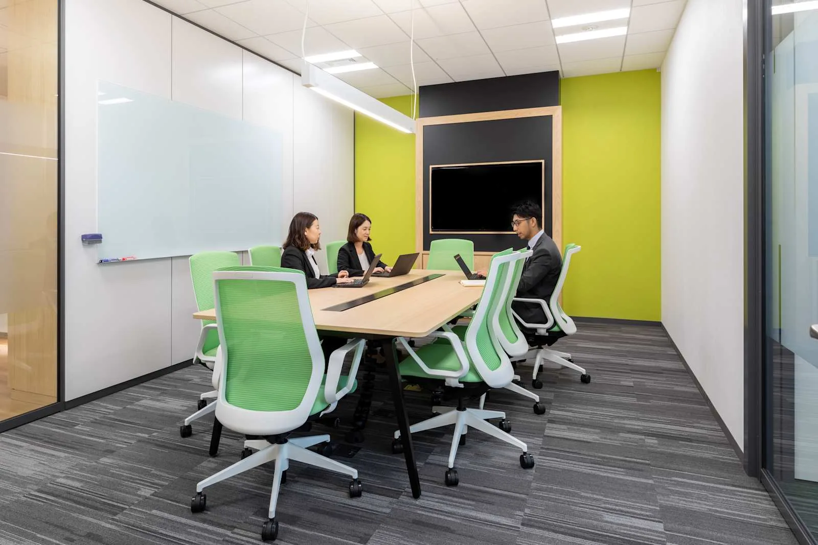 Regus NAGASAKI, Nagasaki BizPORT、会議室（8名）、Nagasaki