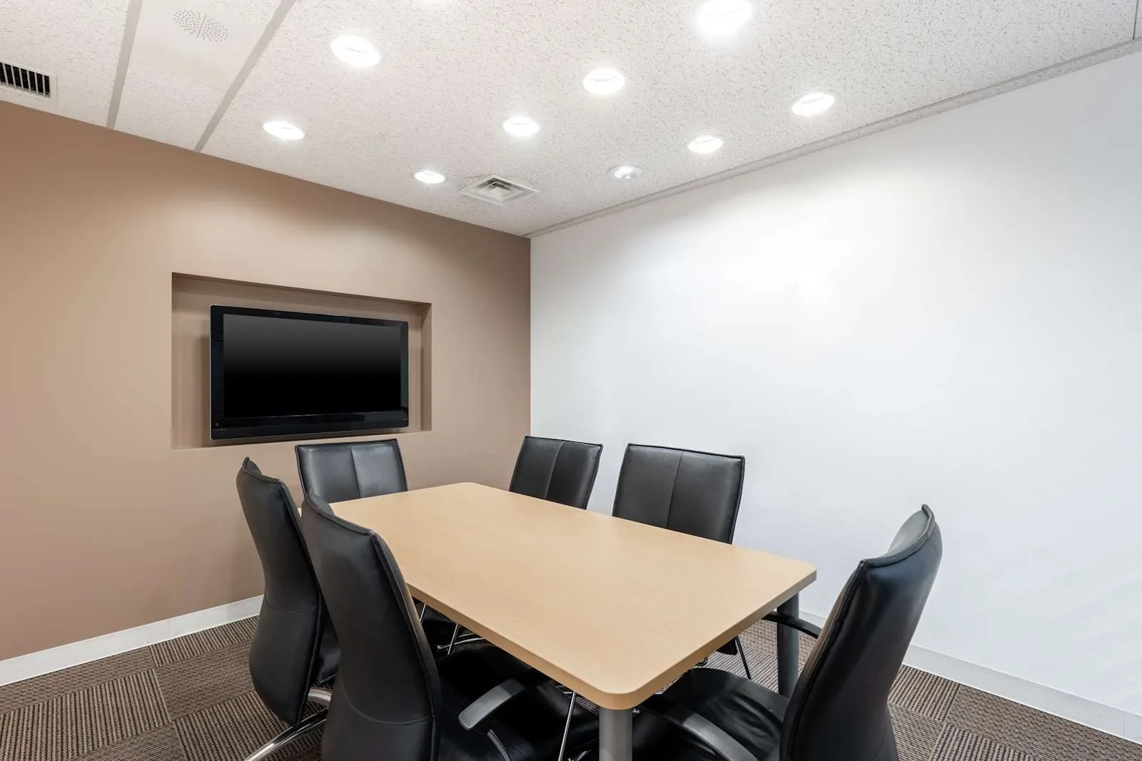Regus NAGOYA, Meieki、会議室（6名）、名古屋