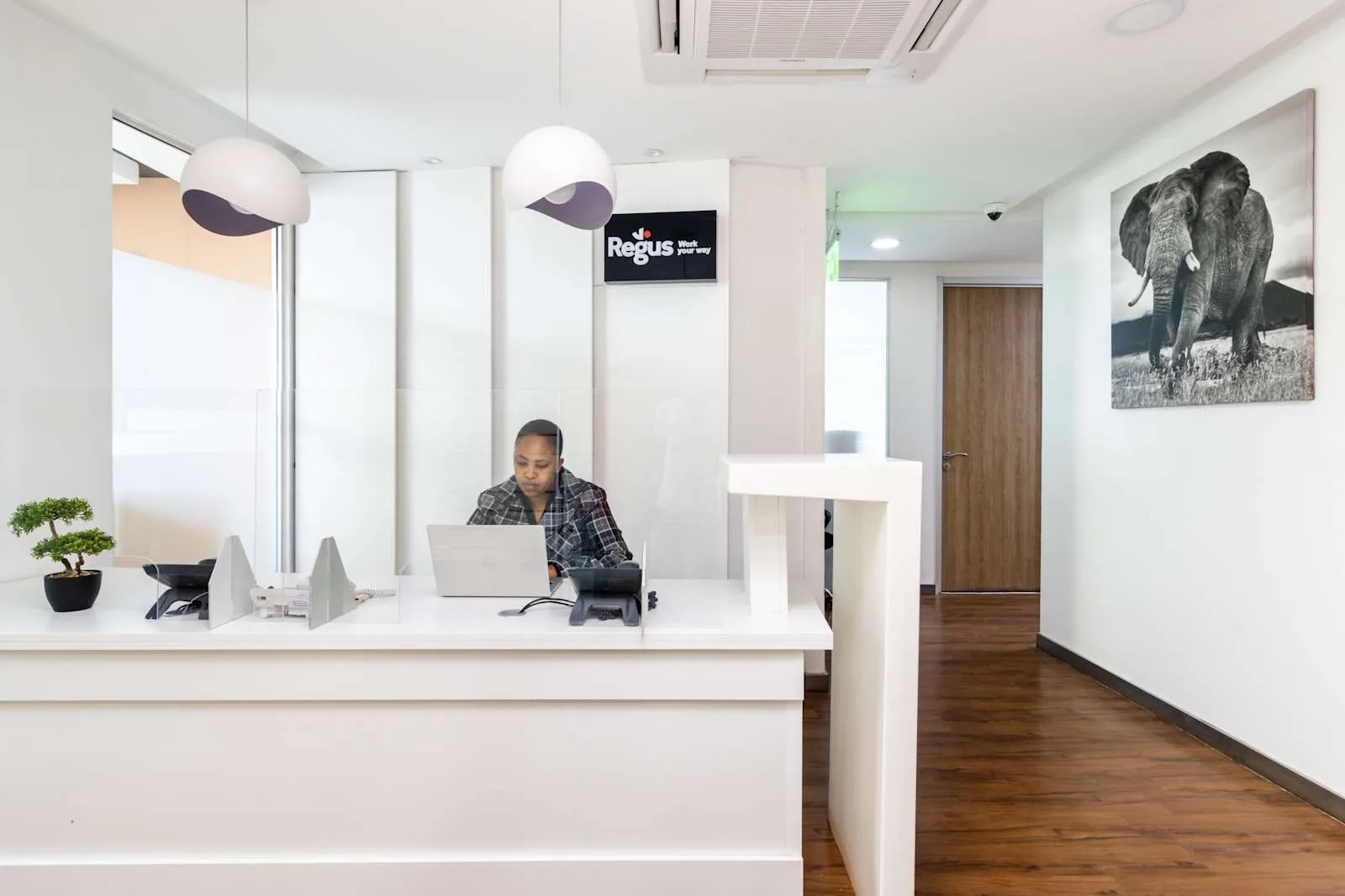 Regus NAIROBI, Delta Corner Tower 2, Reception, Nairobi