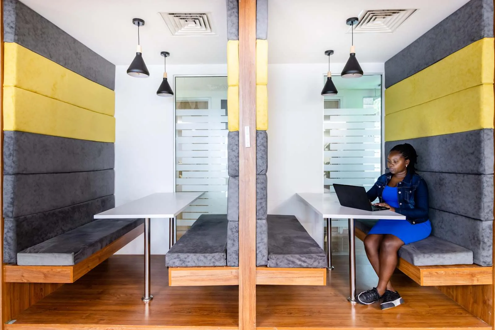 Regus NAIROBI, Delta Corner Tower 2, Phone booth, Nairobi
