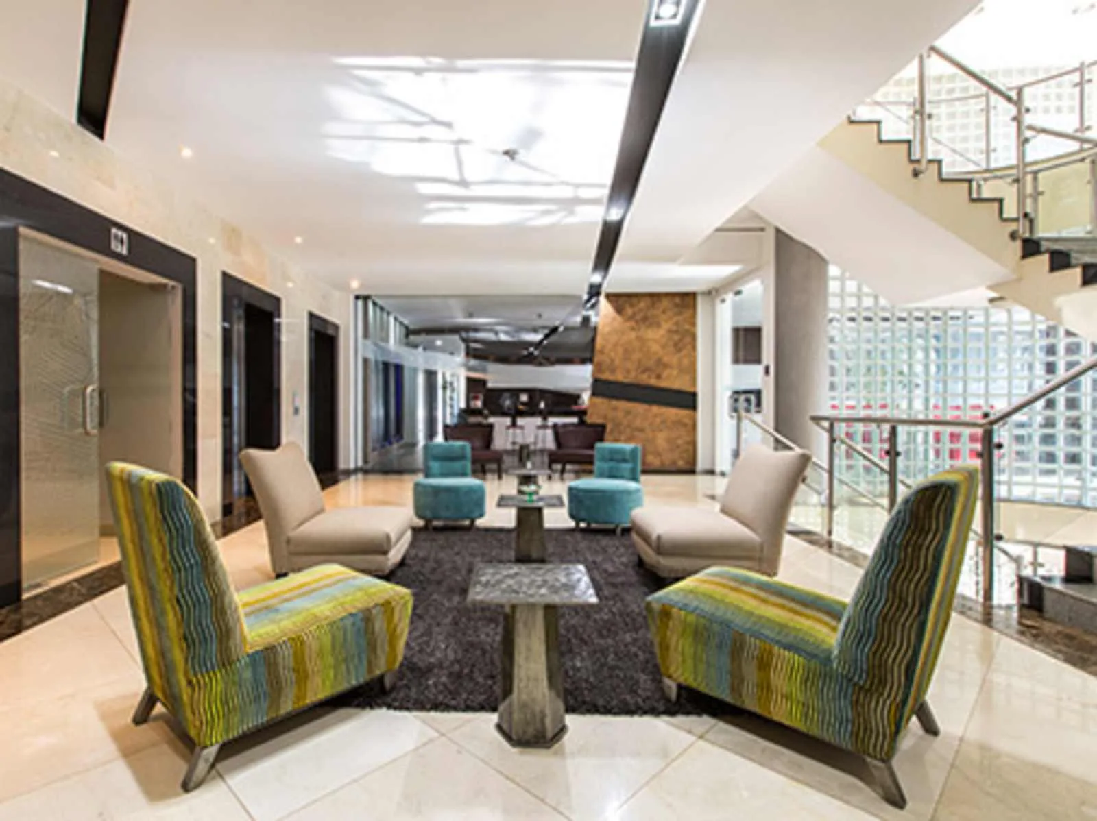 Regus NAIROBI, Village Market, Lounge, Nairobi