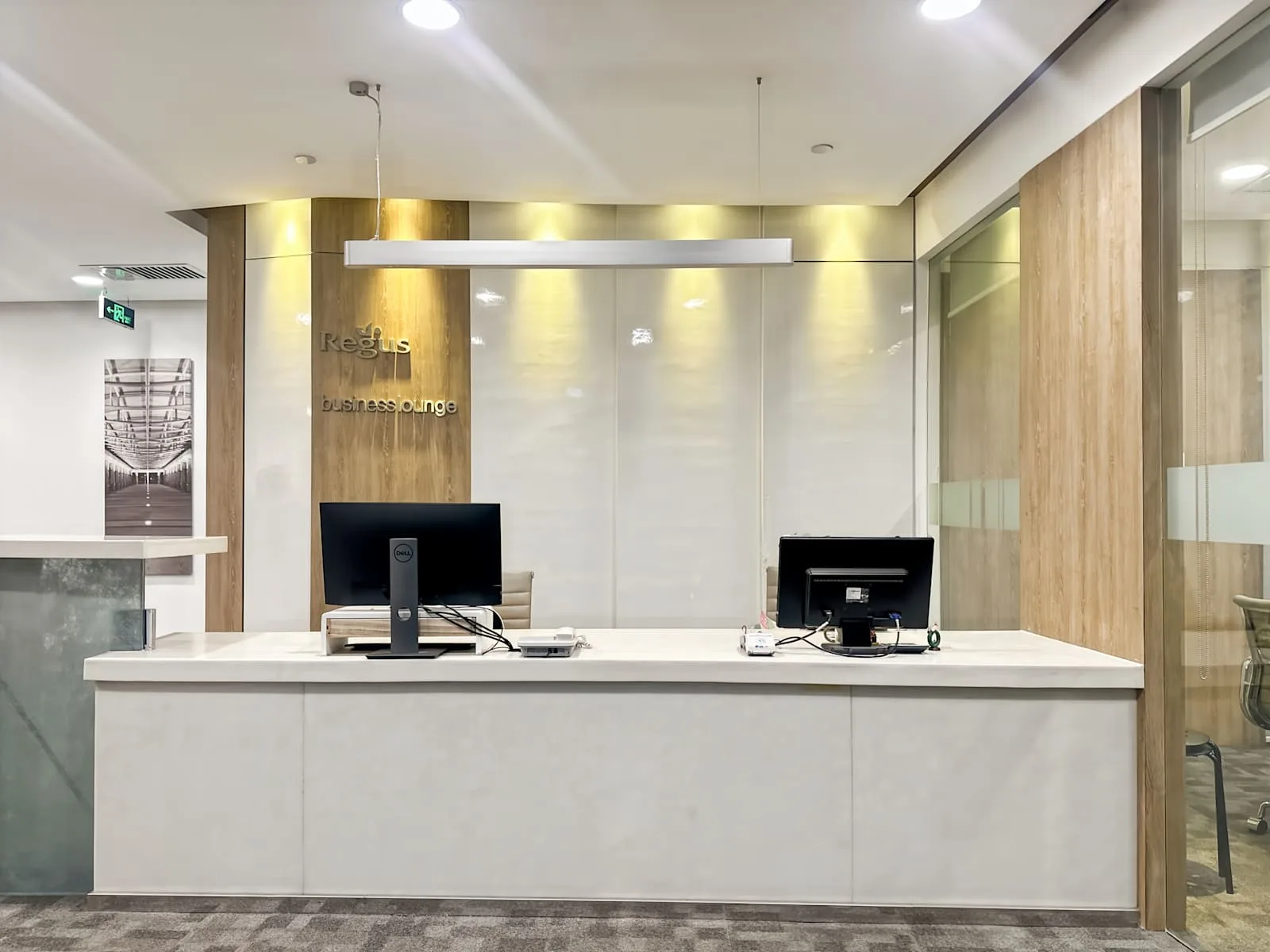 Regus NANCHANG, Yangyang Spring、前台、南昌市