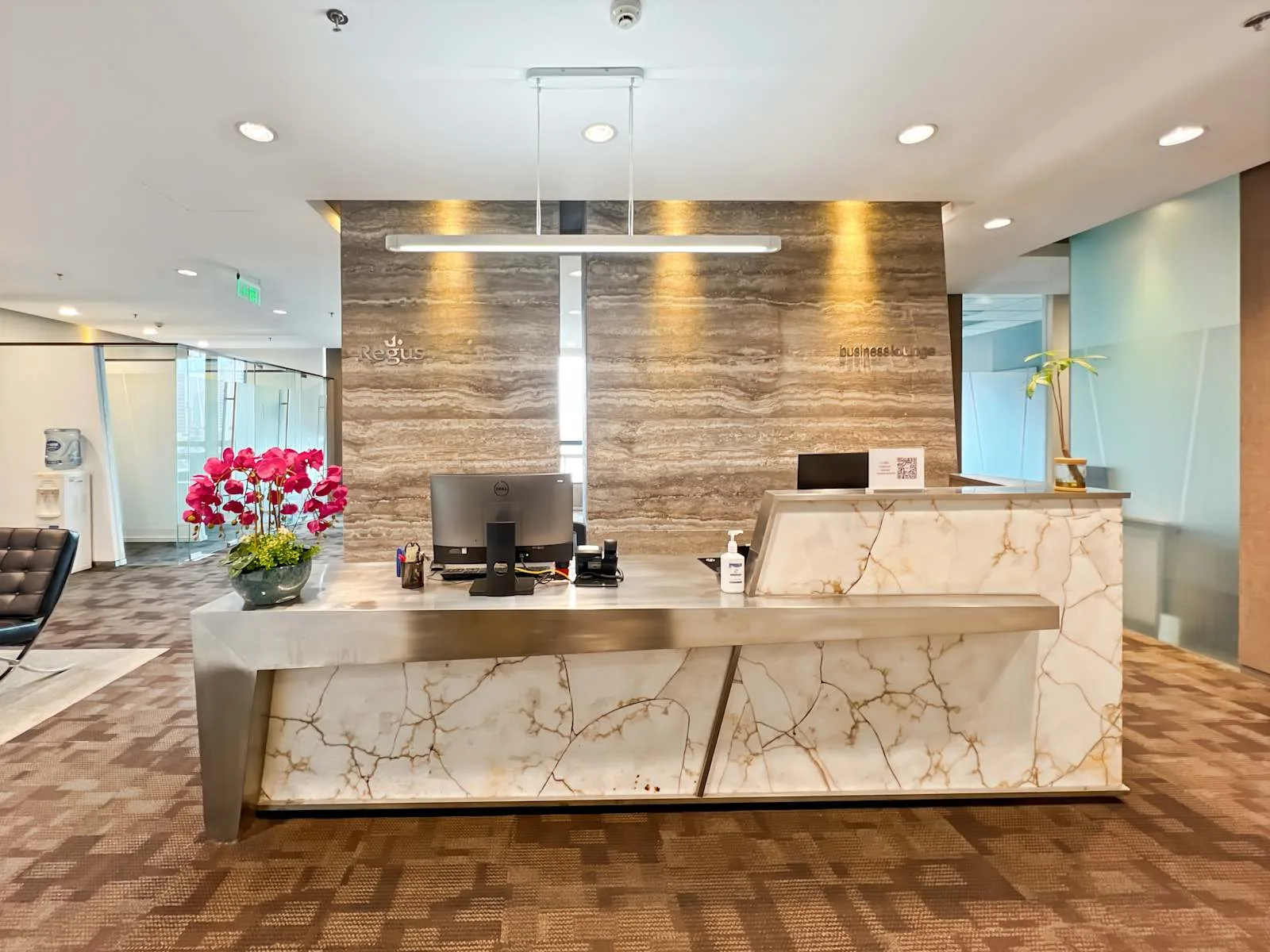 Regus NANJING, Jinling - Asia Pacific Tower, Reception, Nanjing