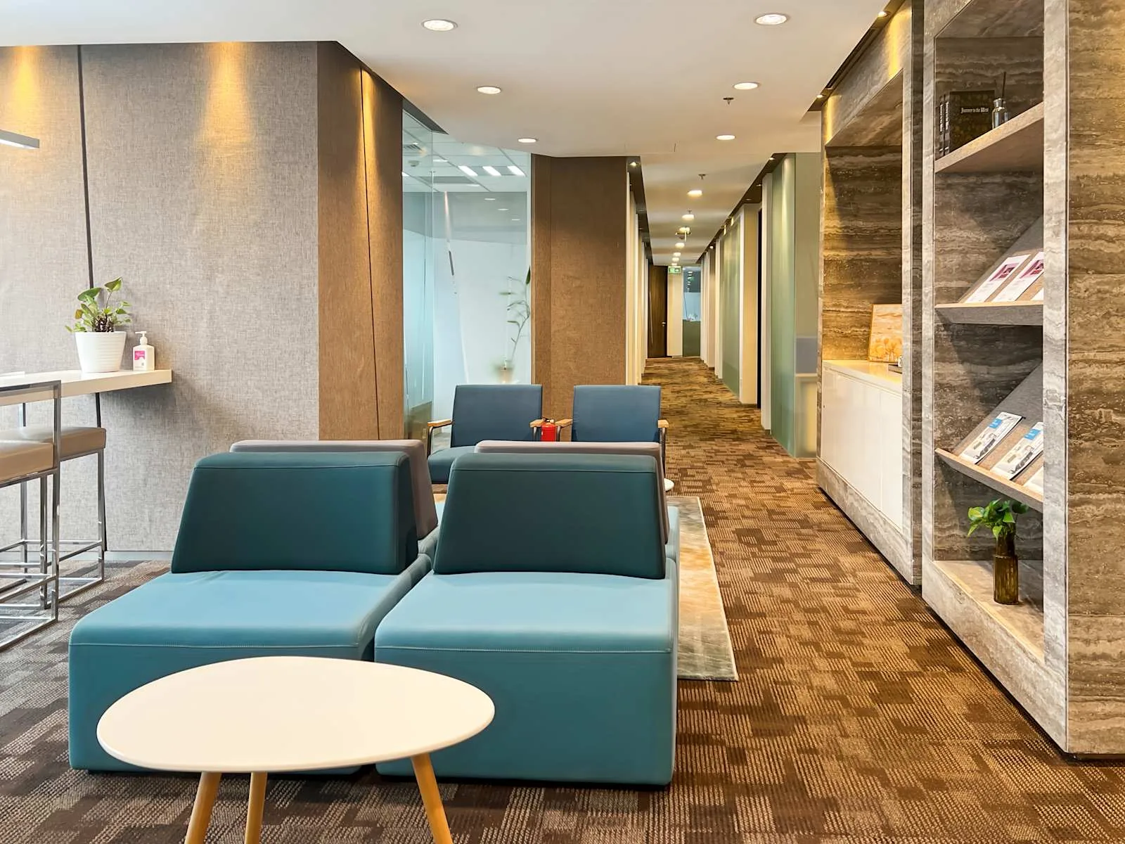 Regus NANJING, Jinling - Asia Pacific Tower, Lounge, Nanjing