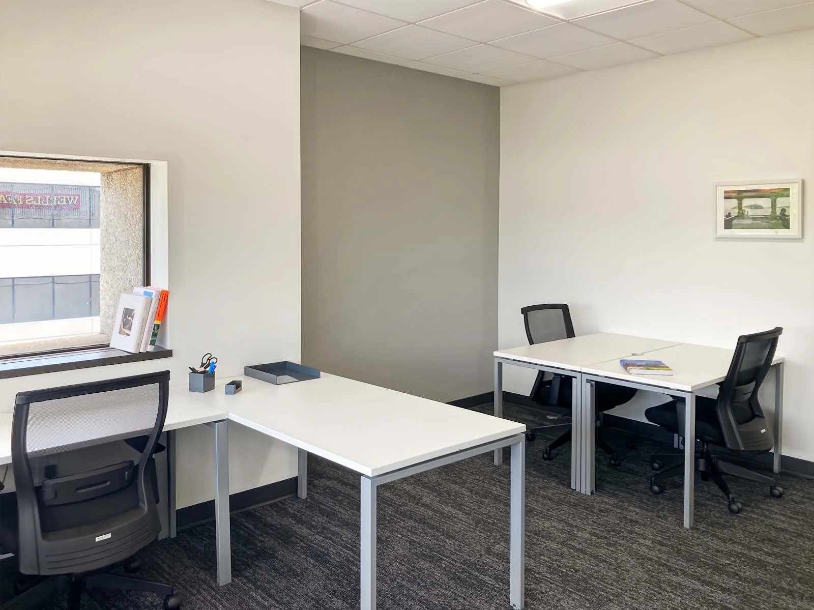 Regus NC, Burlington - S Main St, Private office, 3 desks, Burlington, NC