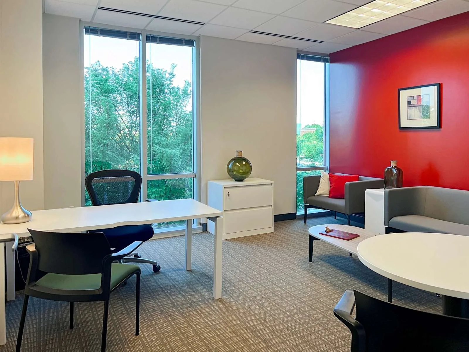 Regus NC, Charlotte - Perimeter Woods, Private office, 1 desk, Charlotte, NC