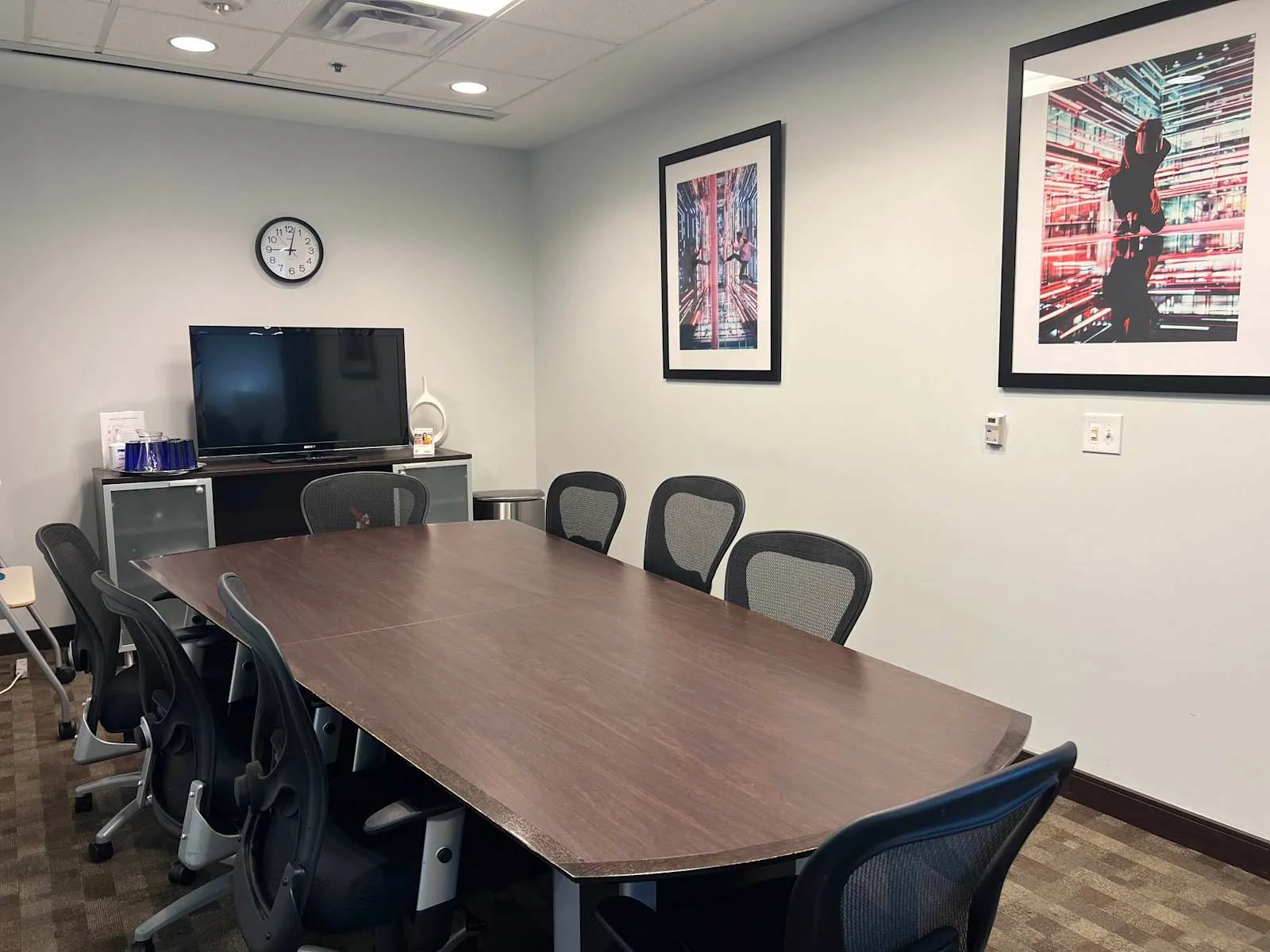 Regus NC, Charlotte - Trade and Tryon, Meeting room for 8 people, Charlotte, NC